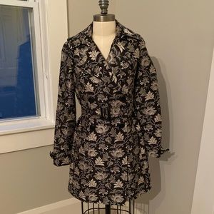 Black trench coat with floral embroidery